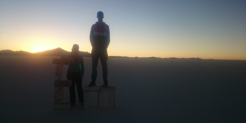 https://www.questoverseas.com/wp-content/uploads/2016/10/Sunset-on-the-salt-flats-1.jpg